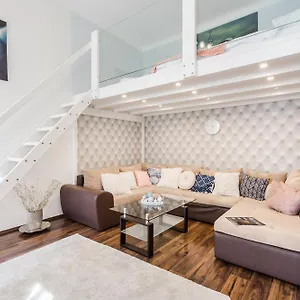 Bpr Stylish Mosaic With Terrace Appartamento