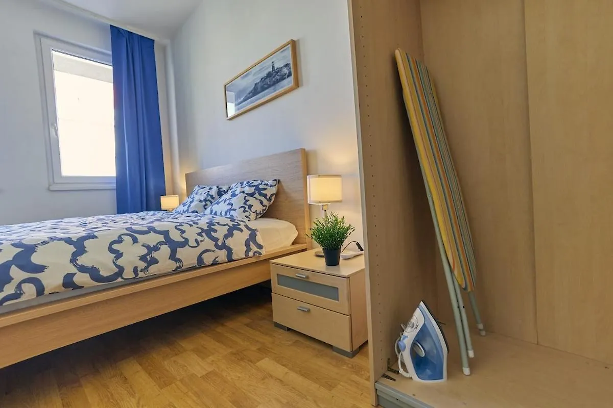 Cozy Quiet Stay With Ac And Parking Budapest